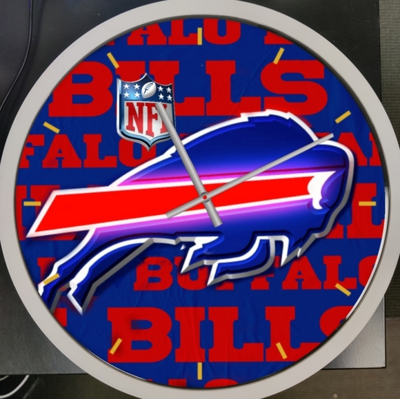 COPY - Buffalo bills clock - Picture 3 of 4